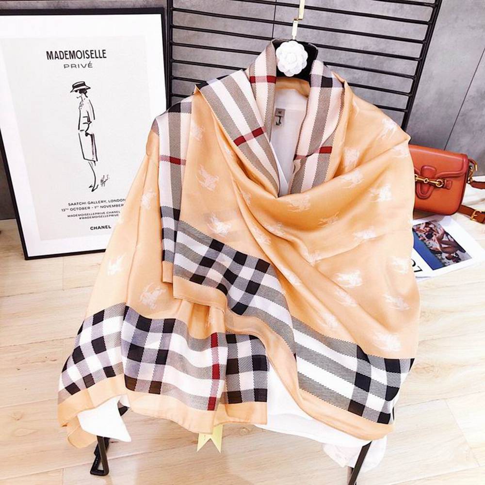 B**rry scarf